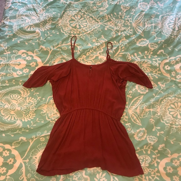 Top - Picture 2 of 2